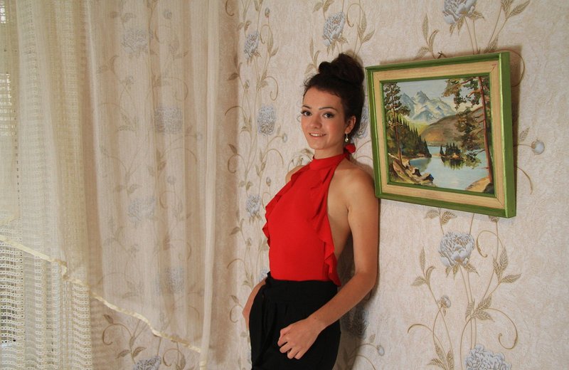 Динуля, 25